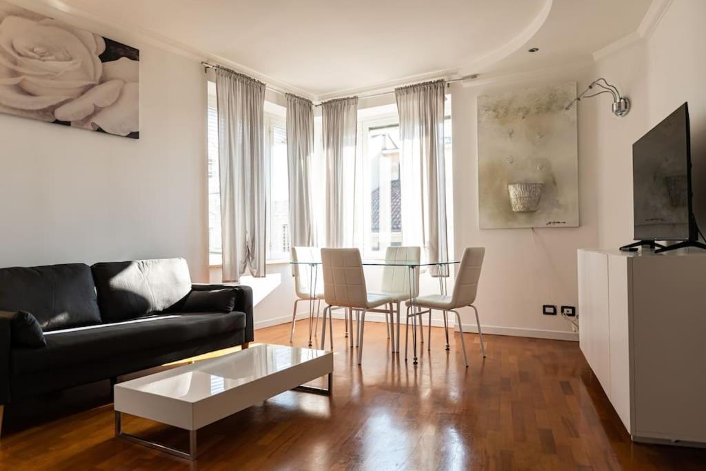 Raffinato Scorcio Sulla Citta Appartamento Brescia Esterno foto